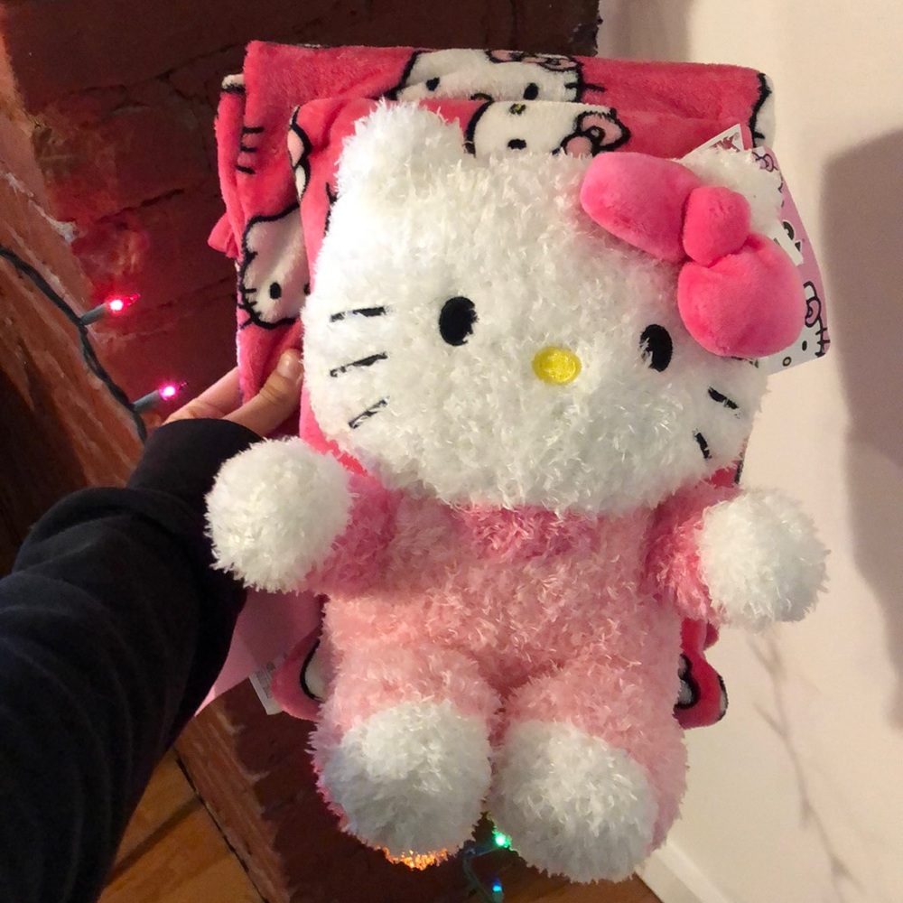 Hello kitty 3 piece travel kit